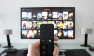 OTT與互聯(lián)網(wǎng)游戲服務(wù) 彩電行業(yè)的顛覆與重生